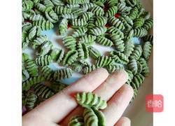 果蔬海螺面（菠菜味）的做法图解6