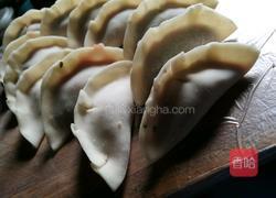 猪肉芹菜水饺的做法图解6