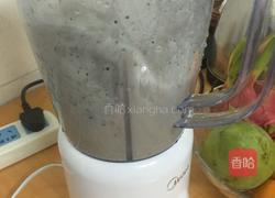 火龙果汁的做法图解5