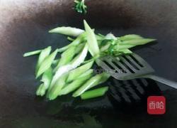 西芹炒章鱼的做法图解4