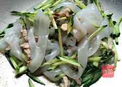 炒黄瓜拉皮的做法图解8