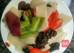 洋葱木耳炒山药的做法图解3