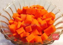 煎酿瓤豆腐的做法图解3