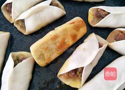 猪肉芹菜大葱馅煎饺的做法图解15