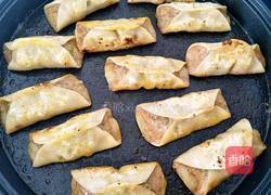 猪肉芹菜大葱馅煎饺的做法图解20