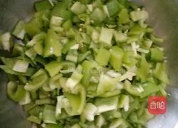 尖椒肉丁打卤面的做法图解4