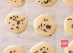 蛋白芝麻饼的做法图解7