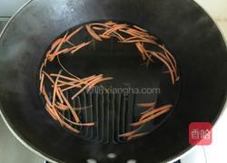 肉丝炝香芹的做法图解5