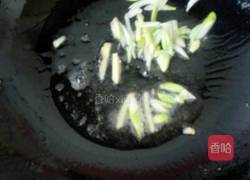 蒜黄炒鸡蛋的做法图解4