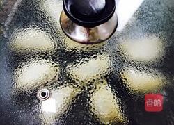 抱蛋煎芹菜猪肉饺的做法图解11