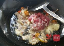 酸菜炒五花肉的做法图解11