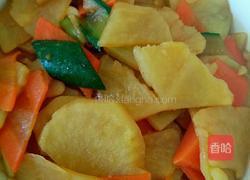 土豆片炒胡萝卜的做法图解6