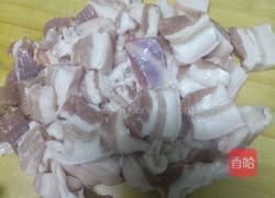 东北红烧肉的做法图解1