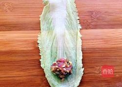 白菜肉卷的做法图解5