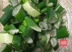 蒜炒香藕的做法图解1