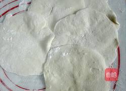 韭菜鸡蛋虾皮馅盒子的做法图解7