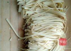 干豆腐丝的做法图解1