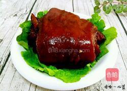 卤肘子的做法图解15