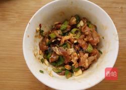 肉丝蘑菇的做法图解2