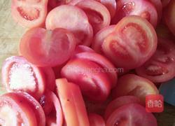 白糖西红柿的做法图解1