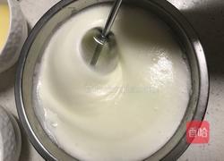 戚风蛋糕的做法图解7