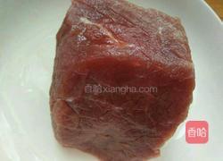 尖椒牛柳的做法图解1