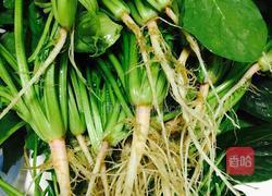 陈醋拌菠菜的做法图解1