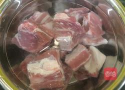 冬瓜薏米排骨汤的做法图解2