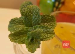 百香果蜂蜜薄荷茶的做法图解6