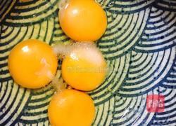 蒜苗炒鸡蛋的做法图解3