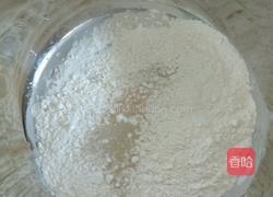 红糖发面饼的做法图解1