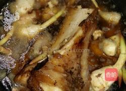 红烧牛肉汤煮茨菇的做法图解2