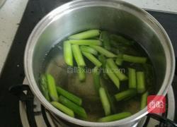 芦笋虾仁的做法图解3