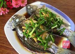 清蒸鲫鱼的做法图解4