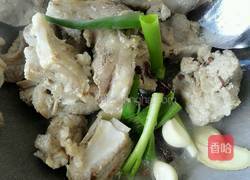 红烧排骨的做法图解7