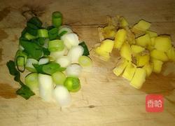 香辣鸡块炖土豆的做法图解4