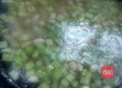 芹菜凉拌花生米的做法图解4