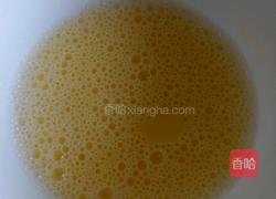 火腿肠鸡蛋饼的做法图解1