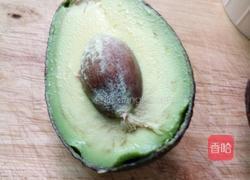 益力多的牛油果的做法图解2