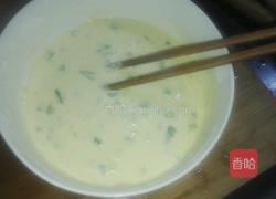葱花鸡蛋饼的做法图解3