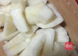 银耳荸荠雪梨花生露的做法图解2