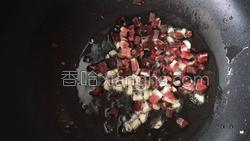 腌豇豆炒腊肉的做法图解16