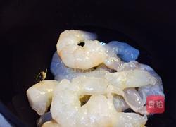 鲜虾粟米羹的做法图解4