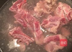 冬瓜薏米龙骨汤的做法图解3