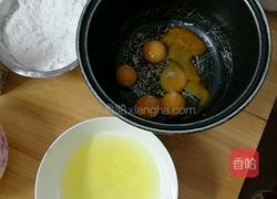 原味蛋糕的做法图解2