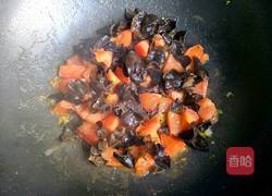 西红柿木耳鸡蛋汤的做法图解8