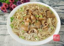 肥肠面的做法图解1