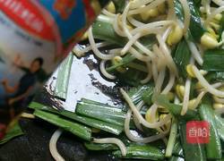 韭菜炒黄豆芽的做法图解8