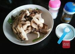 蘑菇鱼的做法图解1