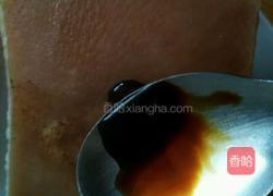 酸菜虎皮扣肉的做法图解5